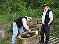 mai2002-09_std.jpg